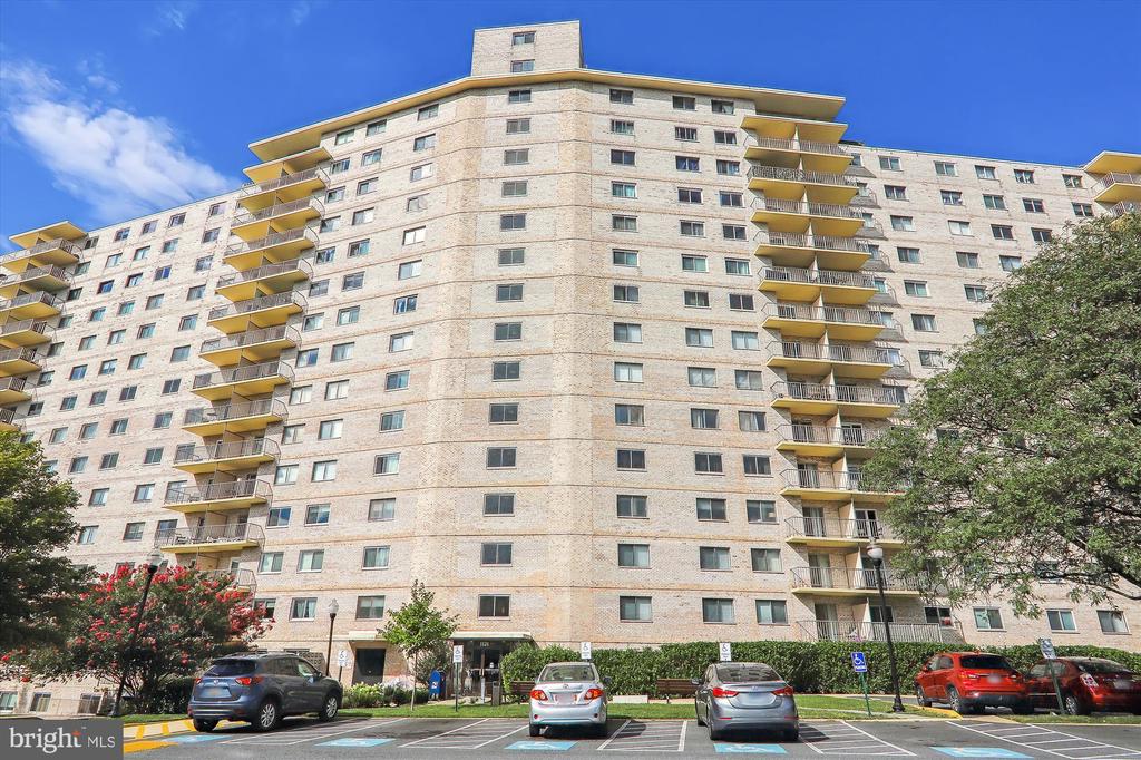 1121 University Blvd W #804-B