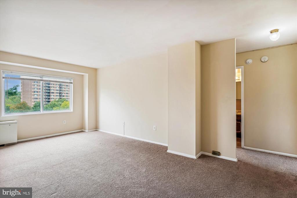 1111 University Blvd W #507