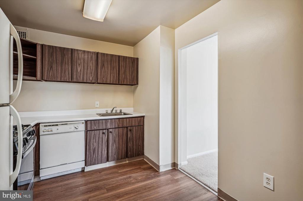 1111 University Blvd W #507
