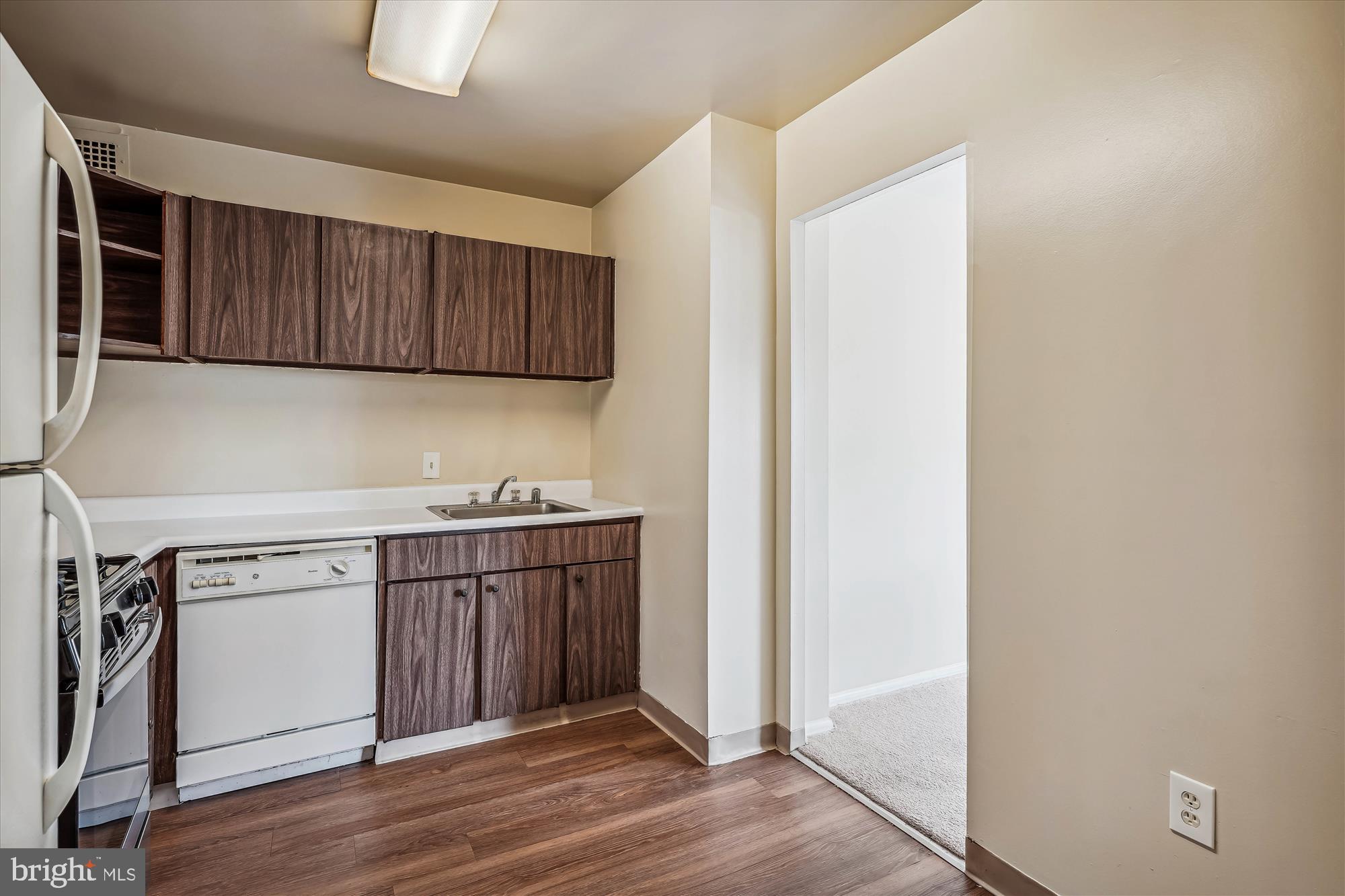 1111 University Blvd W #507