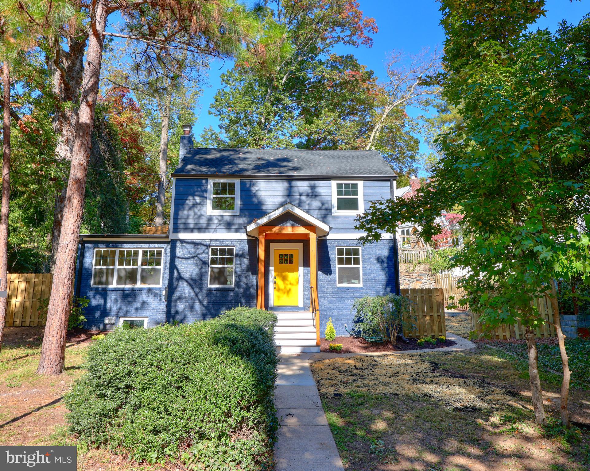 916 Glaizewood Ave