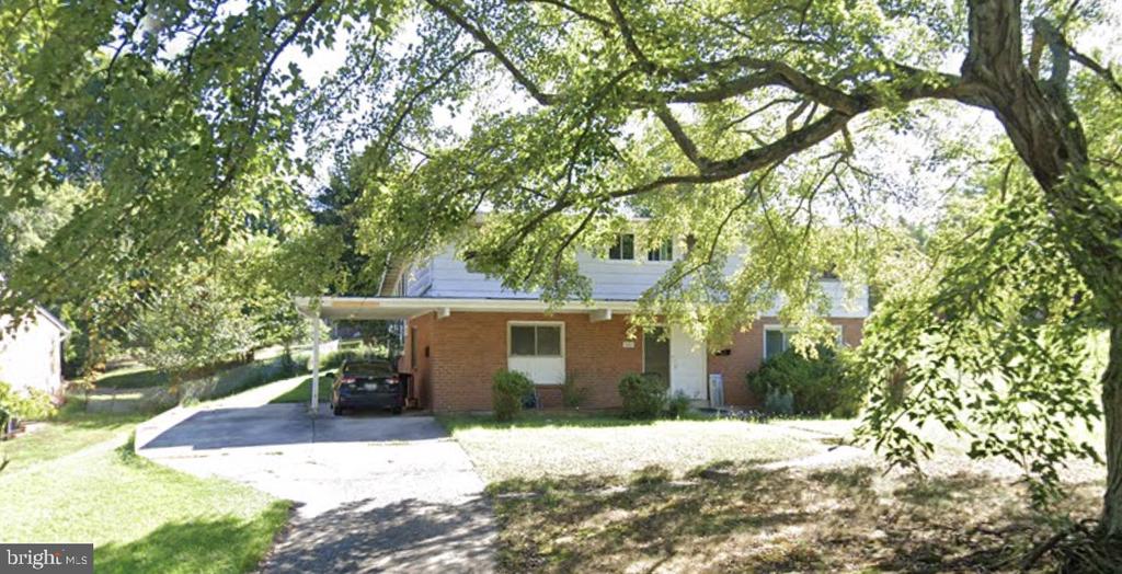 11521 Charlton