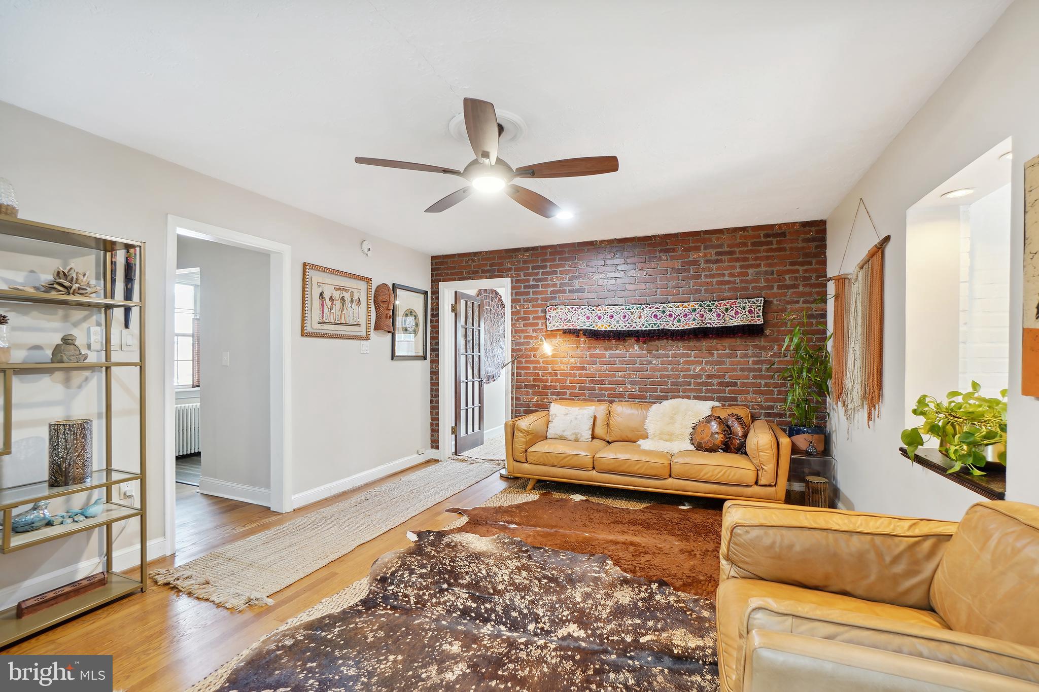 903 Erie Ave