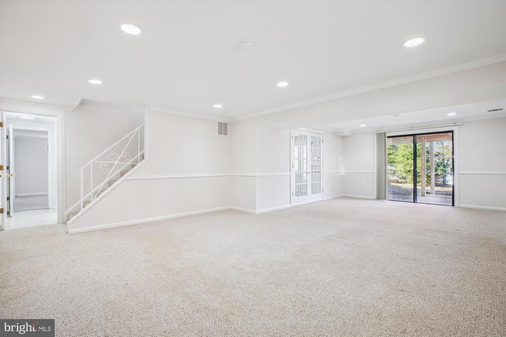 713 Northwood Ter