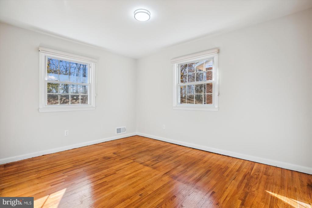713 Northwood Ter