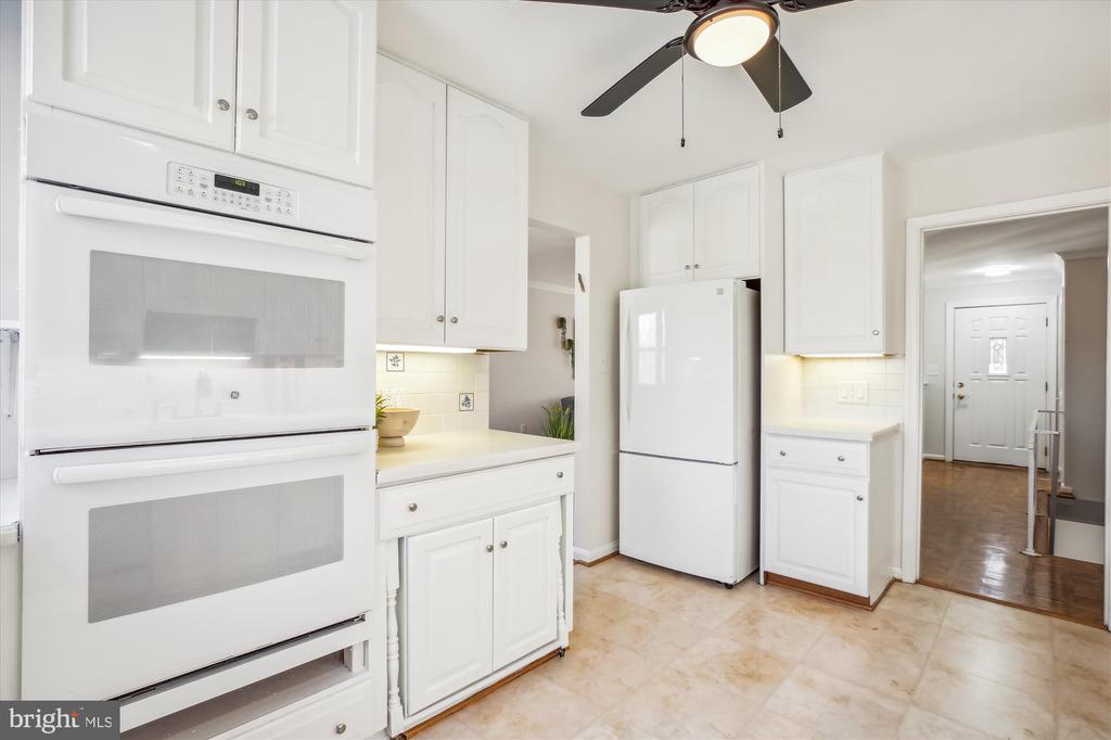 713 Northwood Ter
