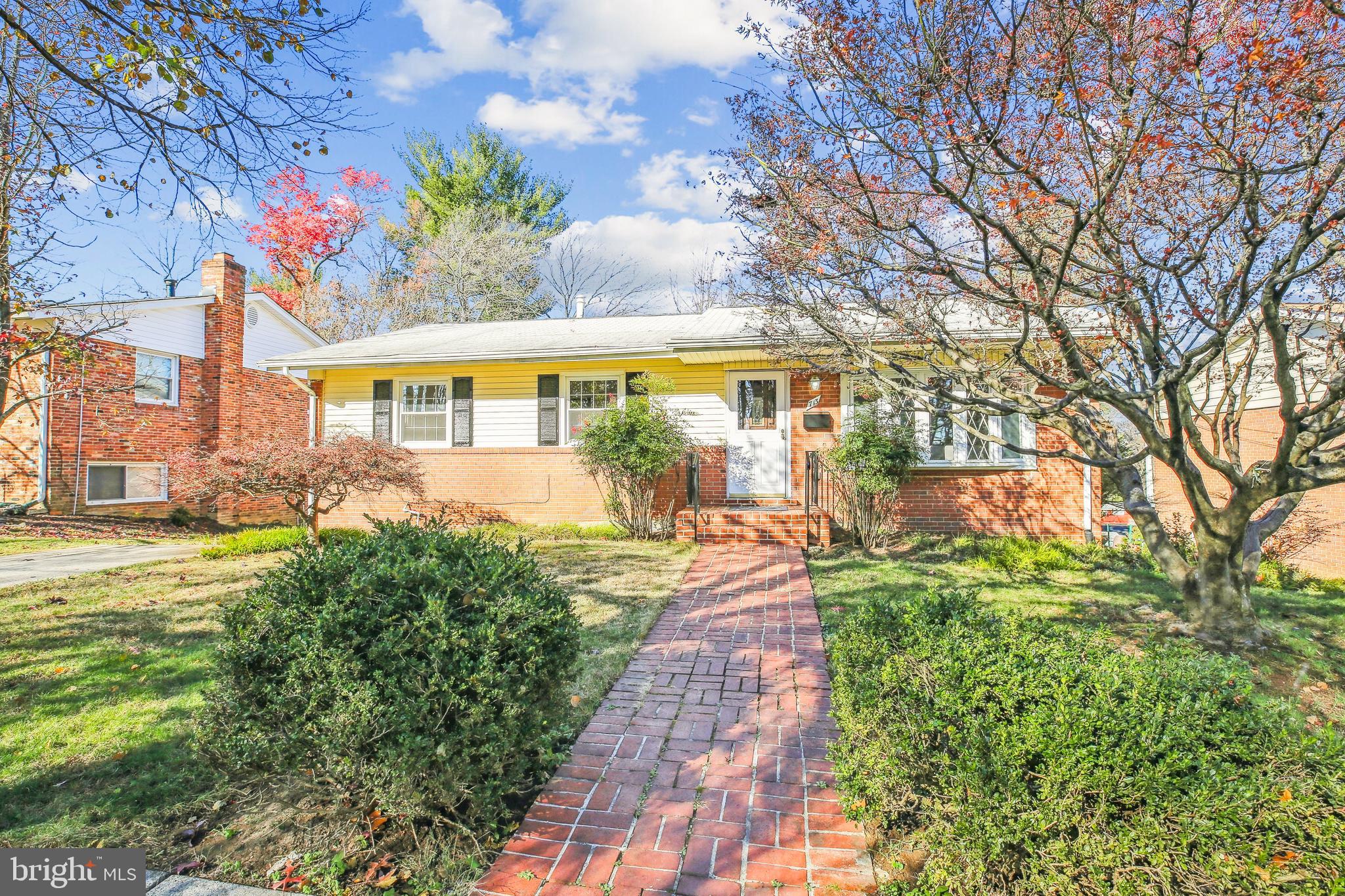 713 Northwood Ter