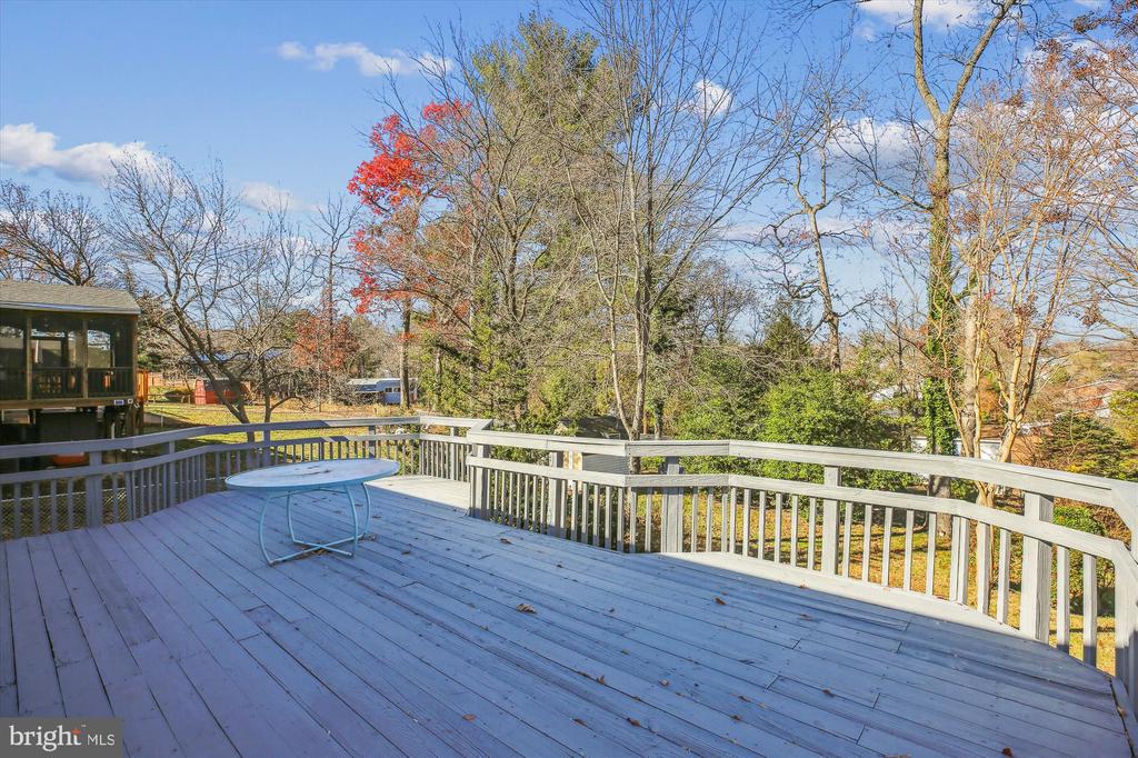 713 Northwood Ter