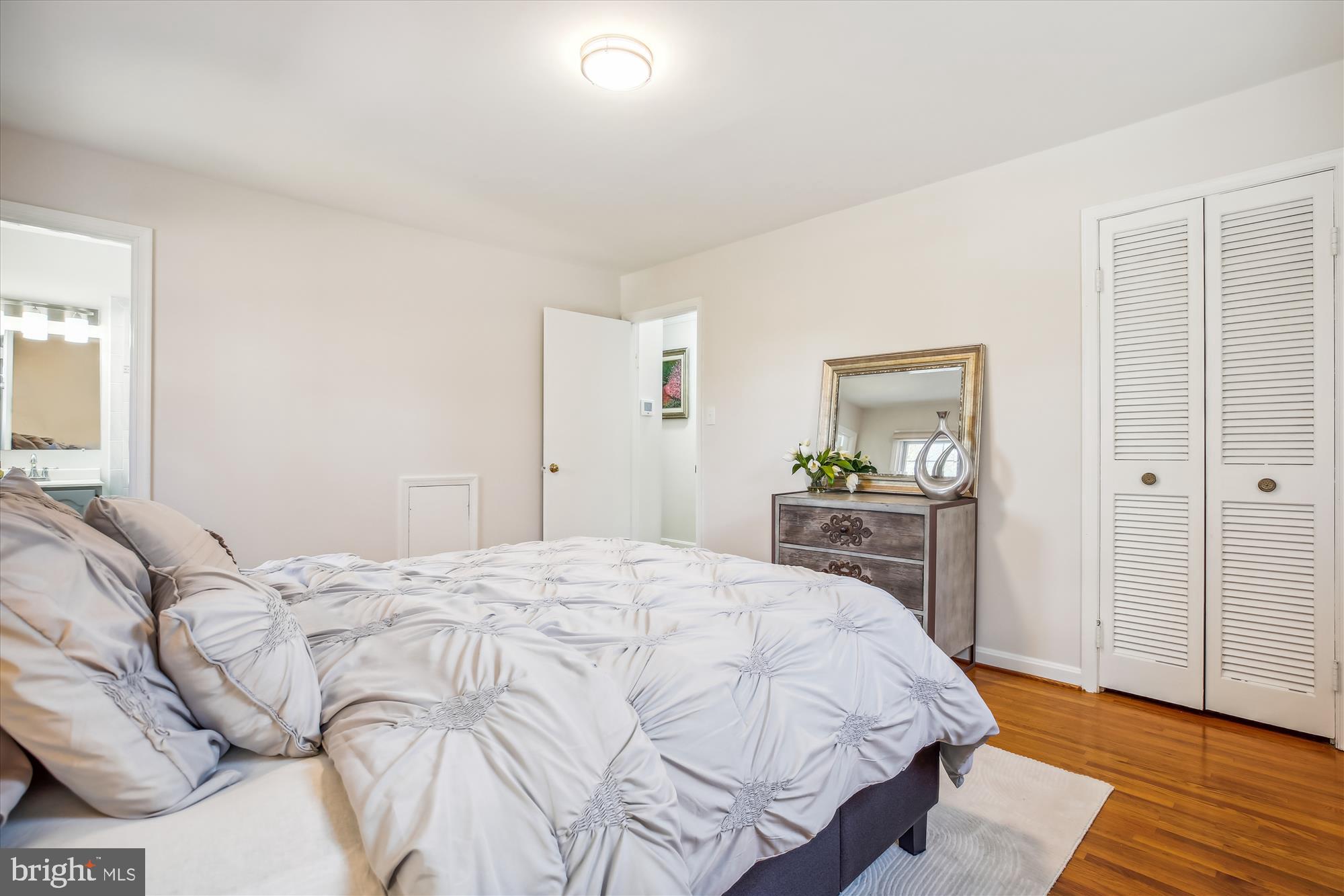 713 Northwood Ter