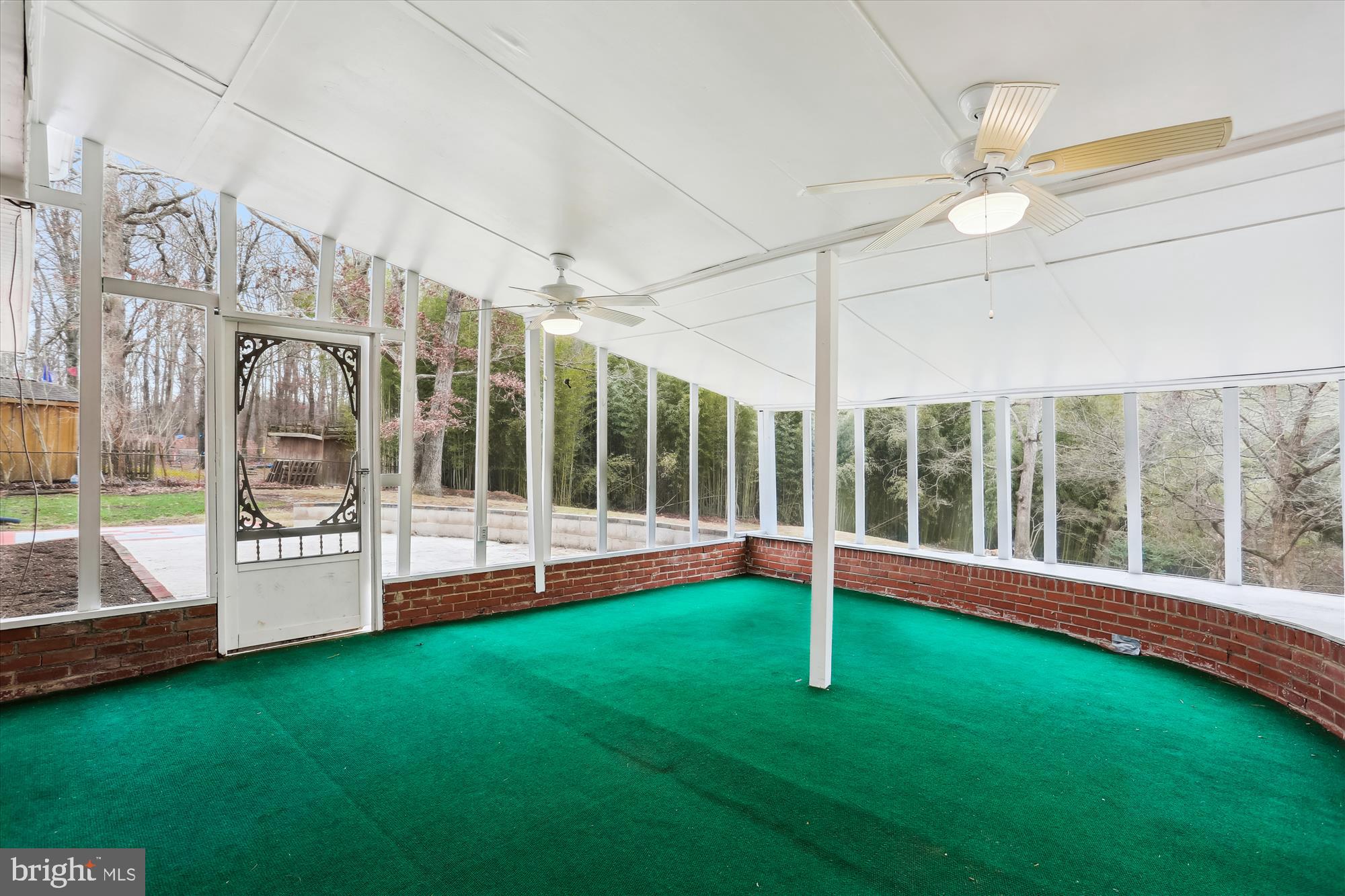 102 Bluff Ter