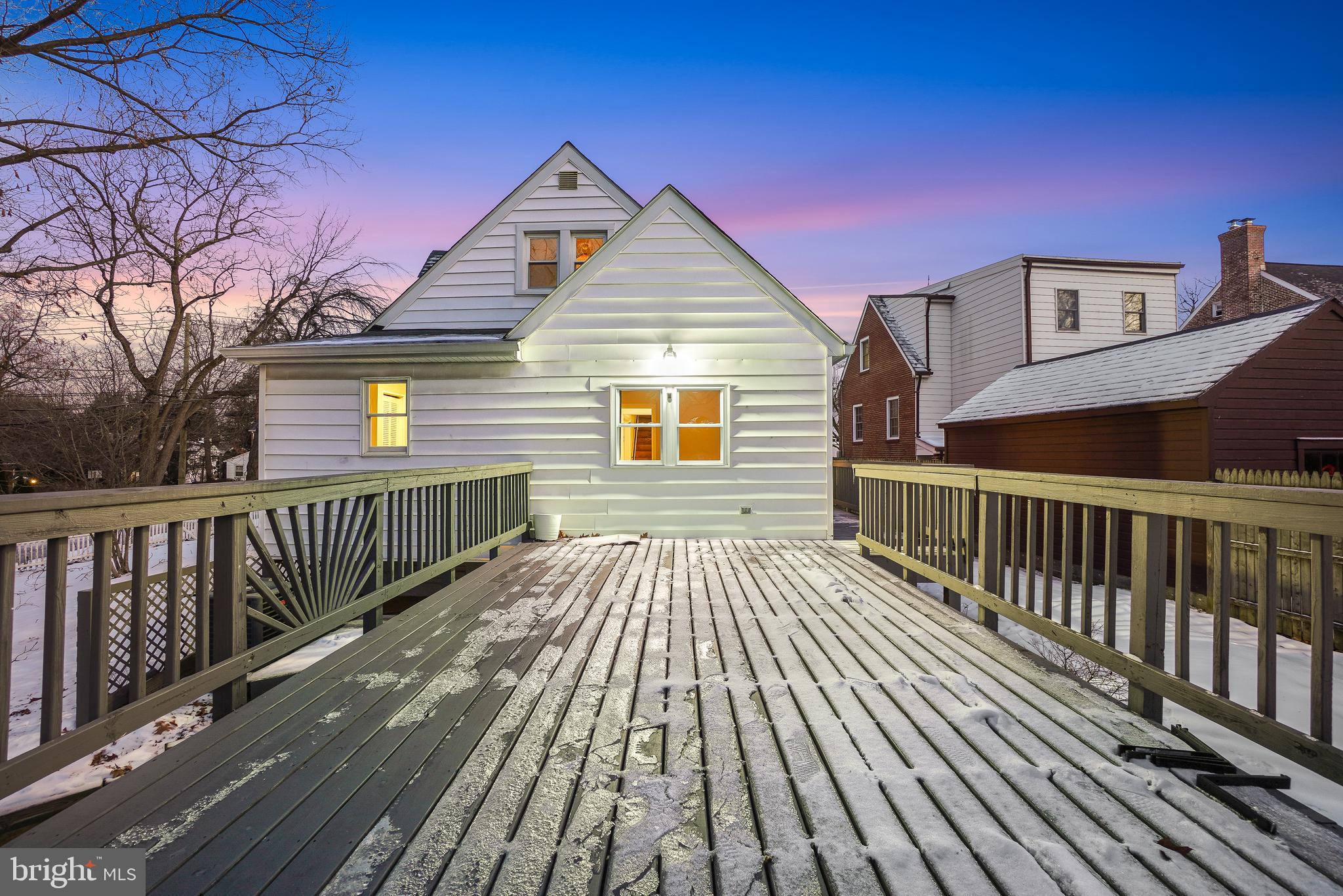 613 Pershing Dr