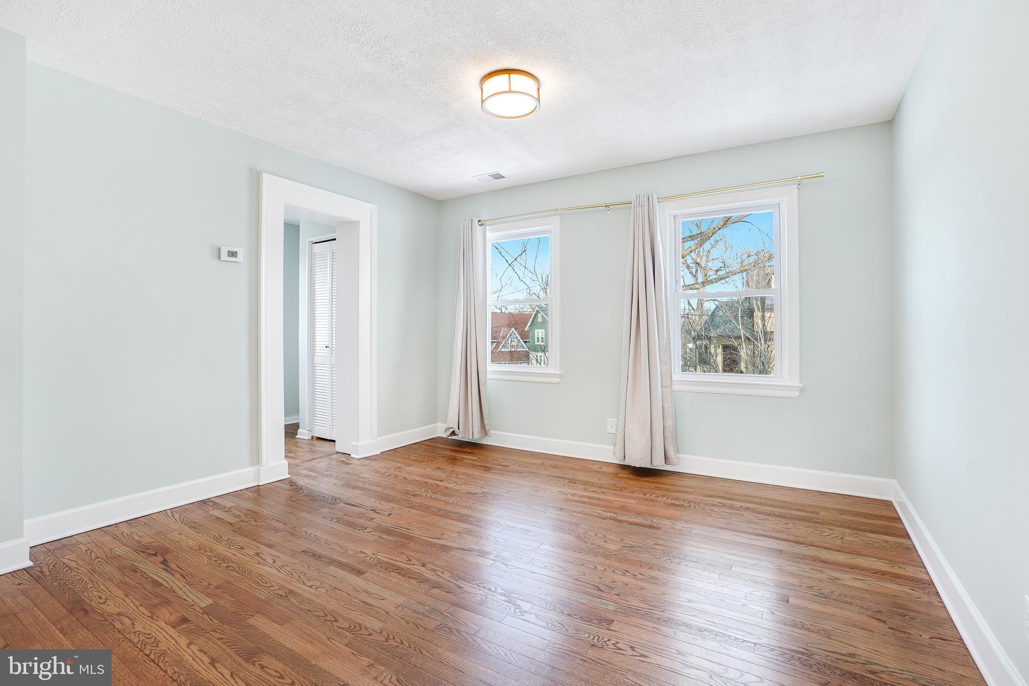 613 Pershing Dr