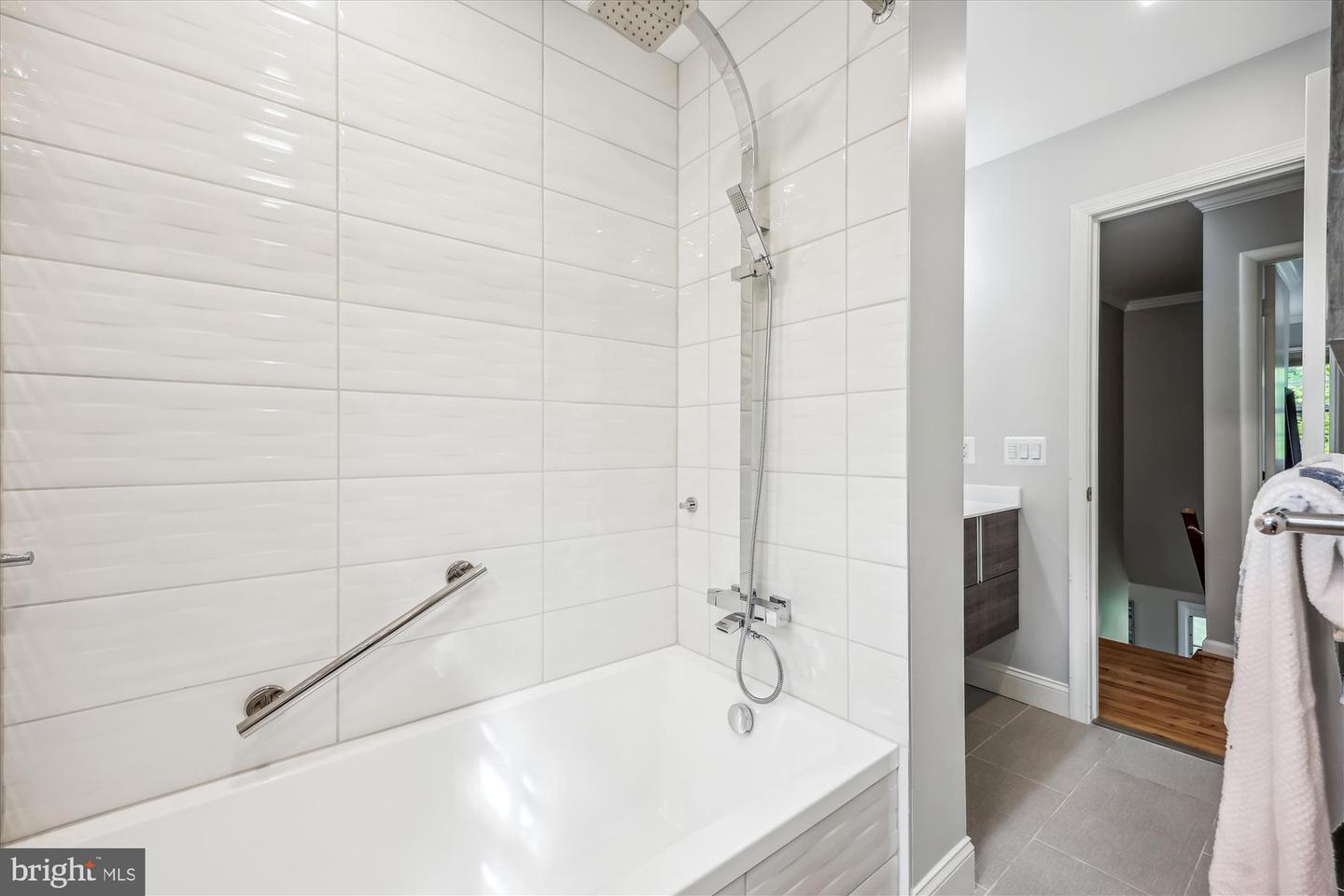 926 Clintwood Dr