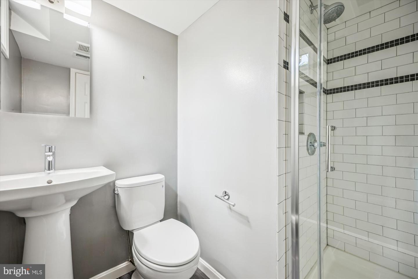 926 Clintwood Dr
