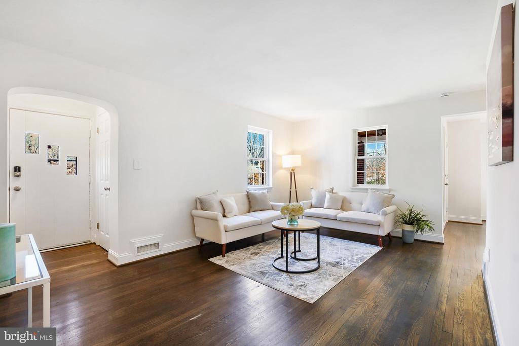 403 Lincoln Ave