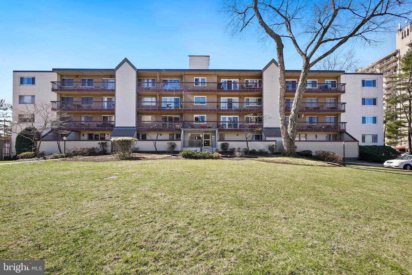 7420 Lakeview Dr #408w