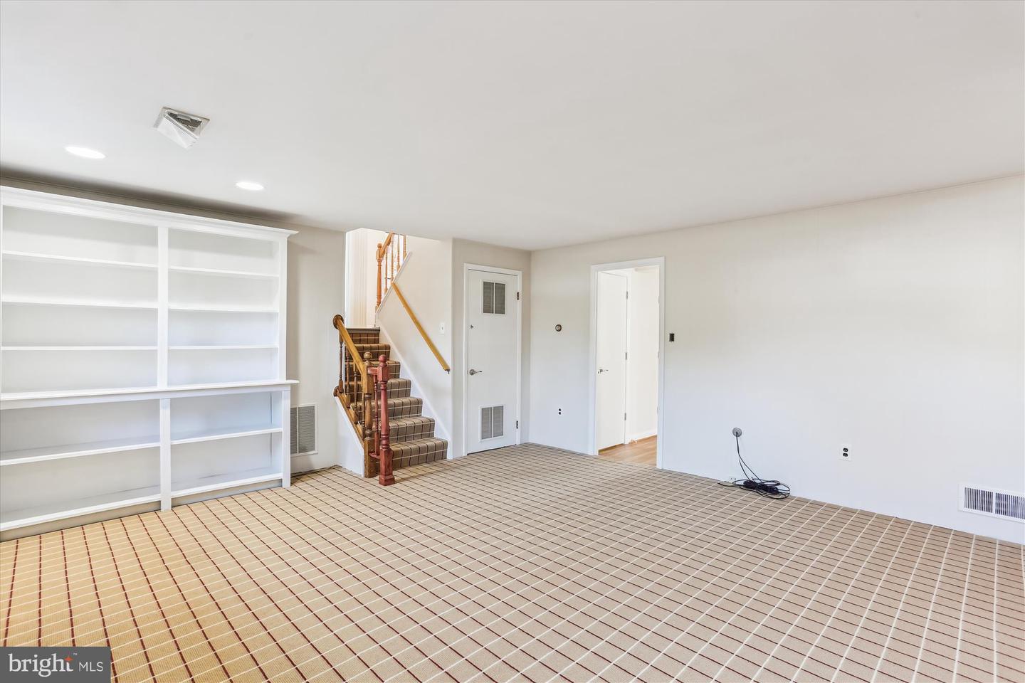 9 Fulham Ct