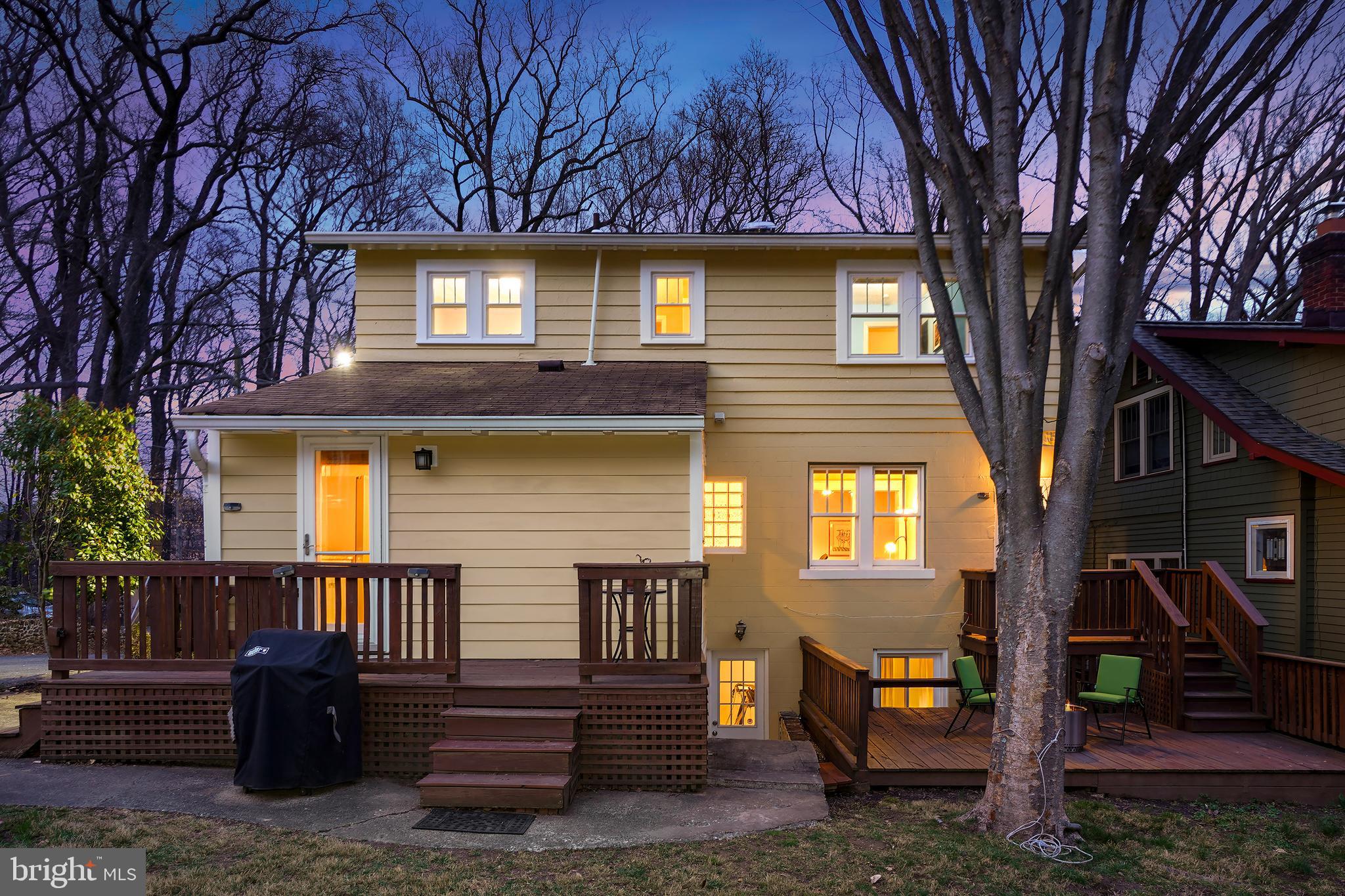 10 Jefferson Ave