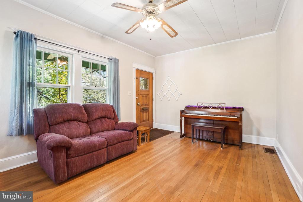433 Ethan Allen Ave
