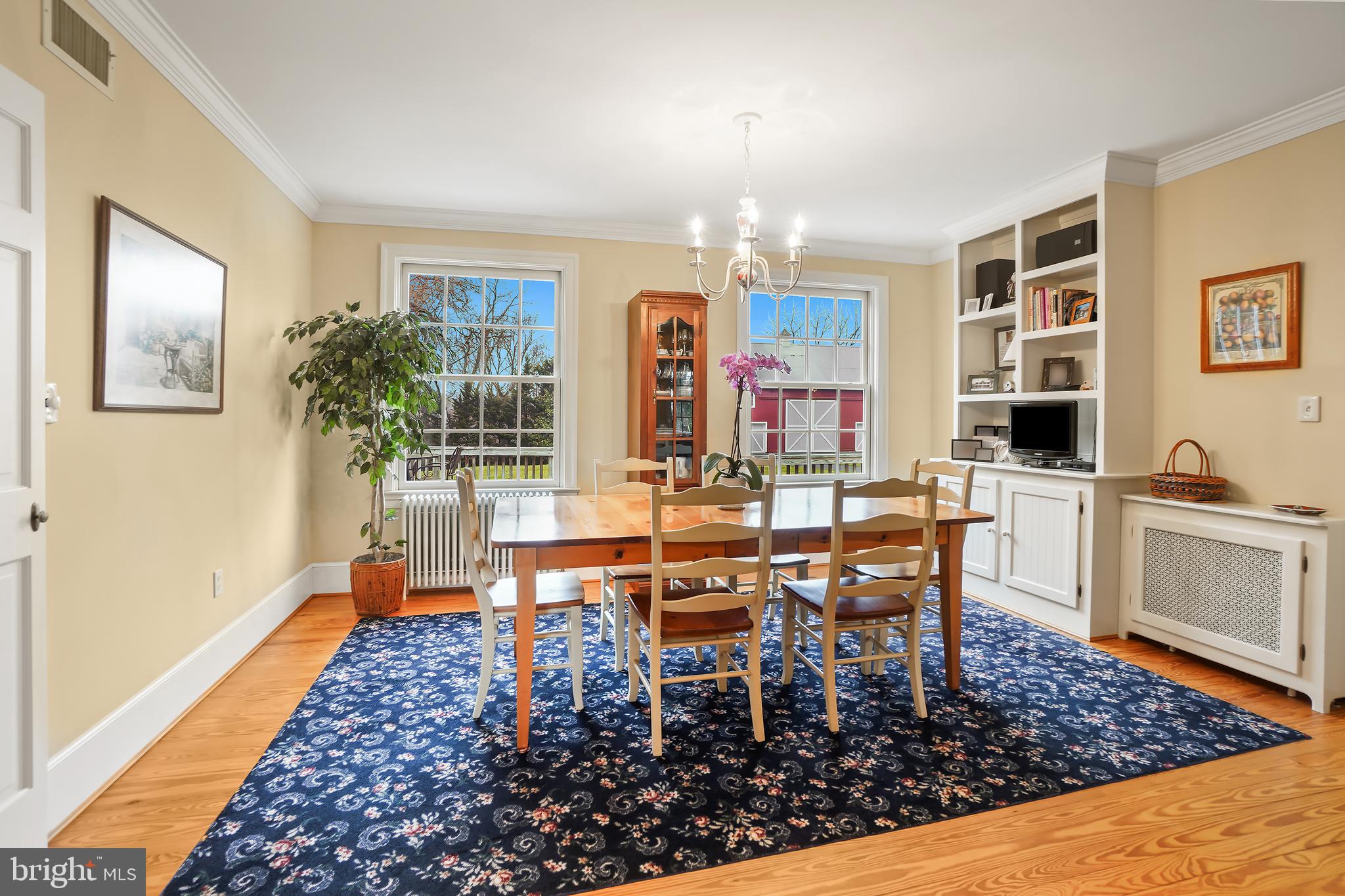 8901 Damascus Rd