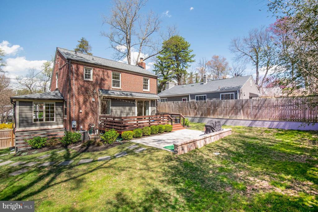 10208 Capitol View Ave