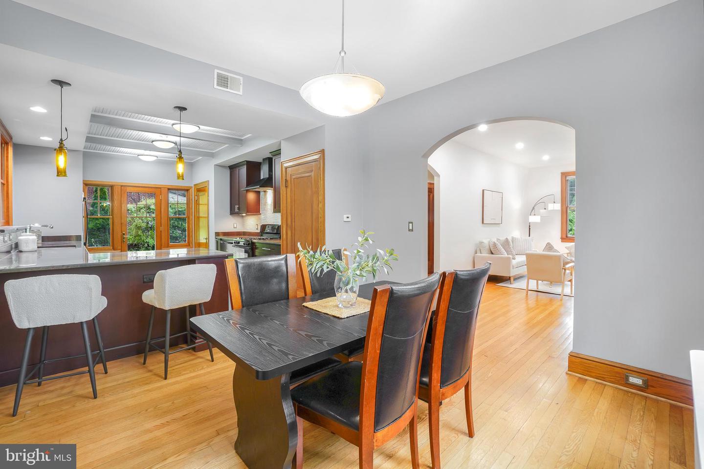7812 Takoma Ave