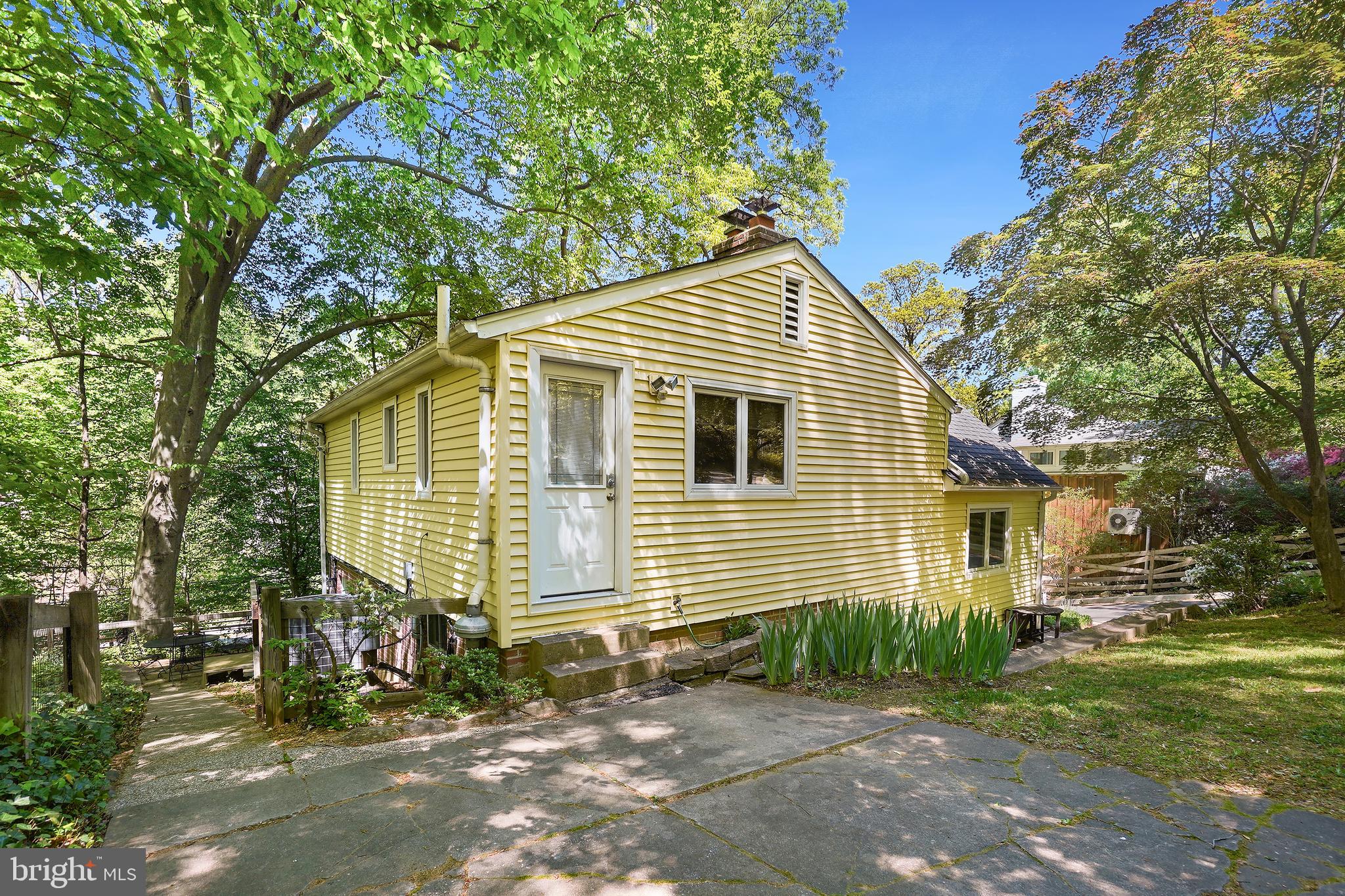 925 Sligo Creek Pkwy