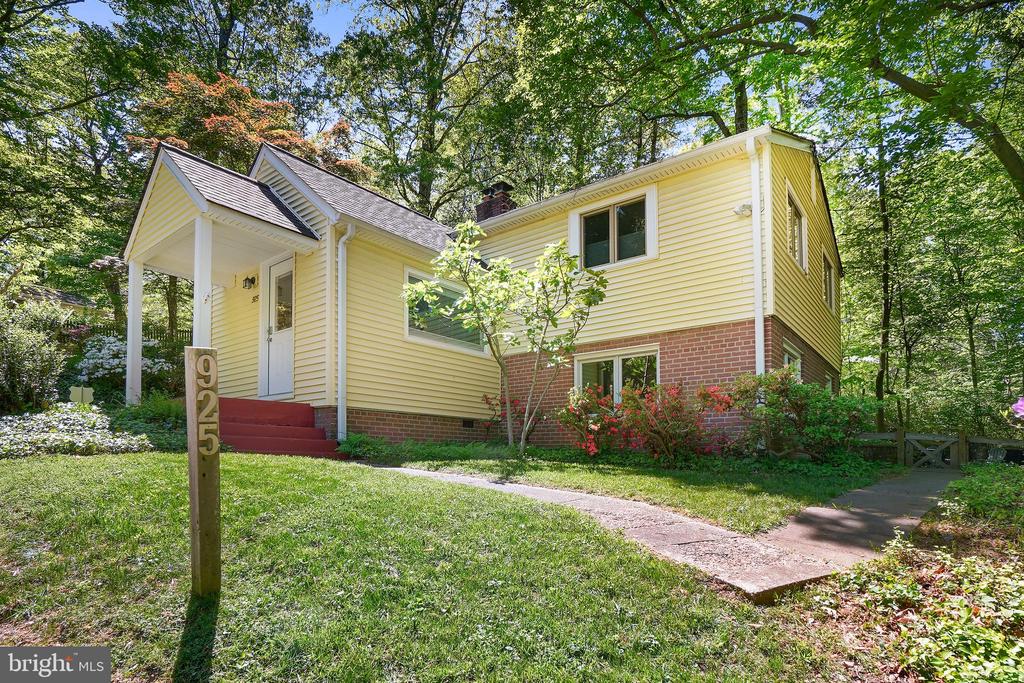 925 Sligo Creek Pkwy