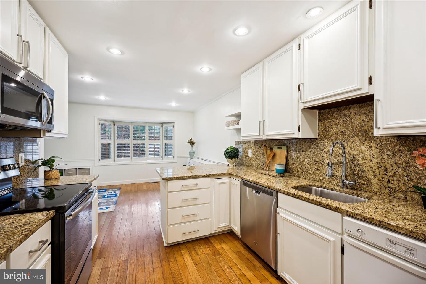 10941 Pebble Run Dr