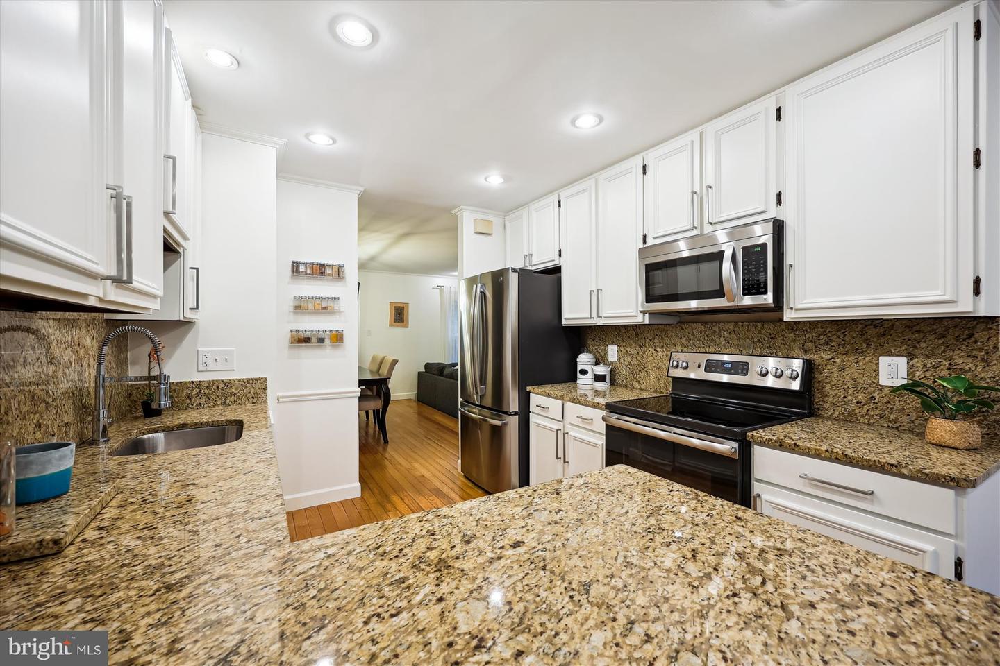 10941 Pebble Run Dr