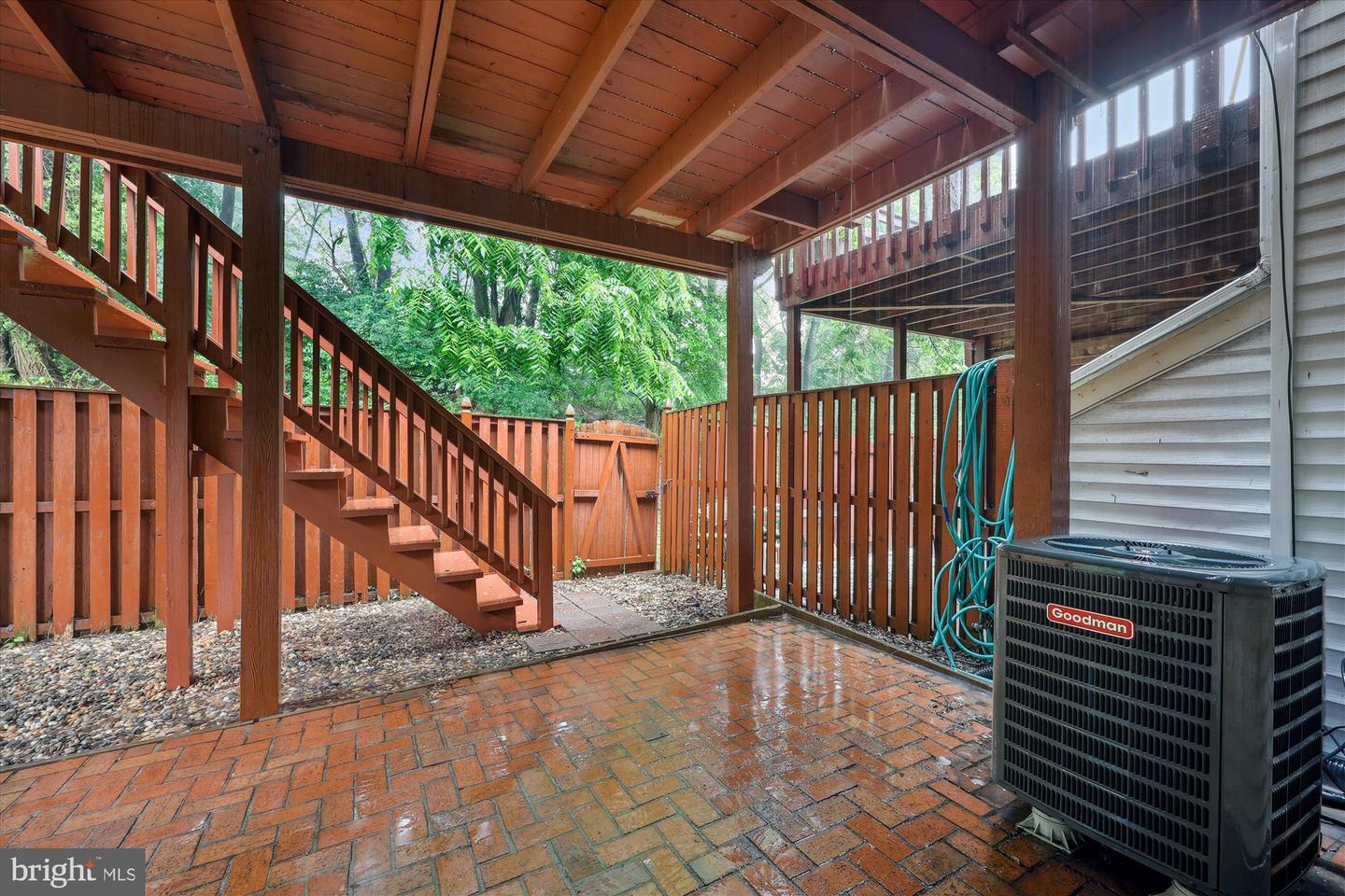 10941 Pebble Run Dr