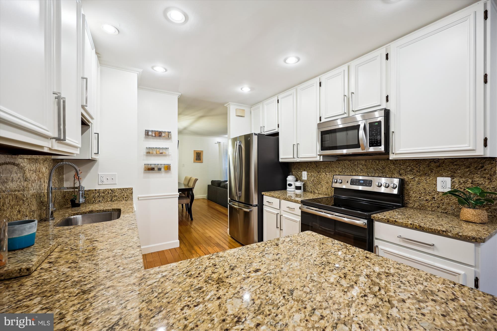 10941 Pebble Run Dr