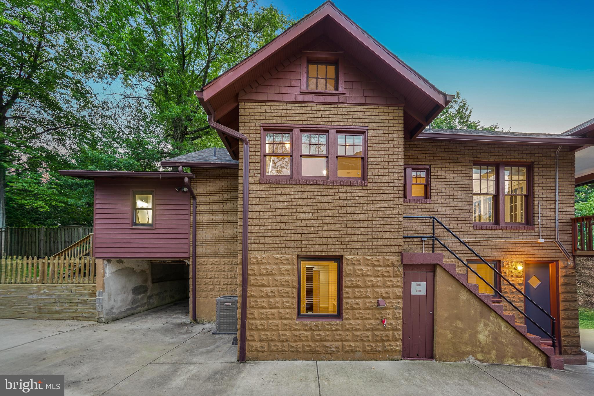 7507 Carroll Ave