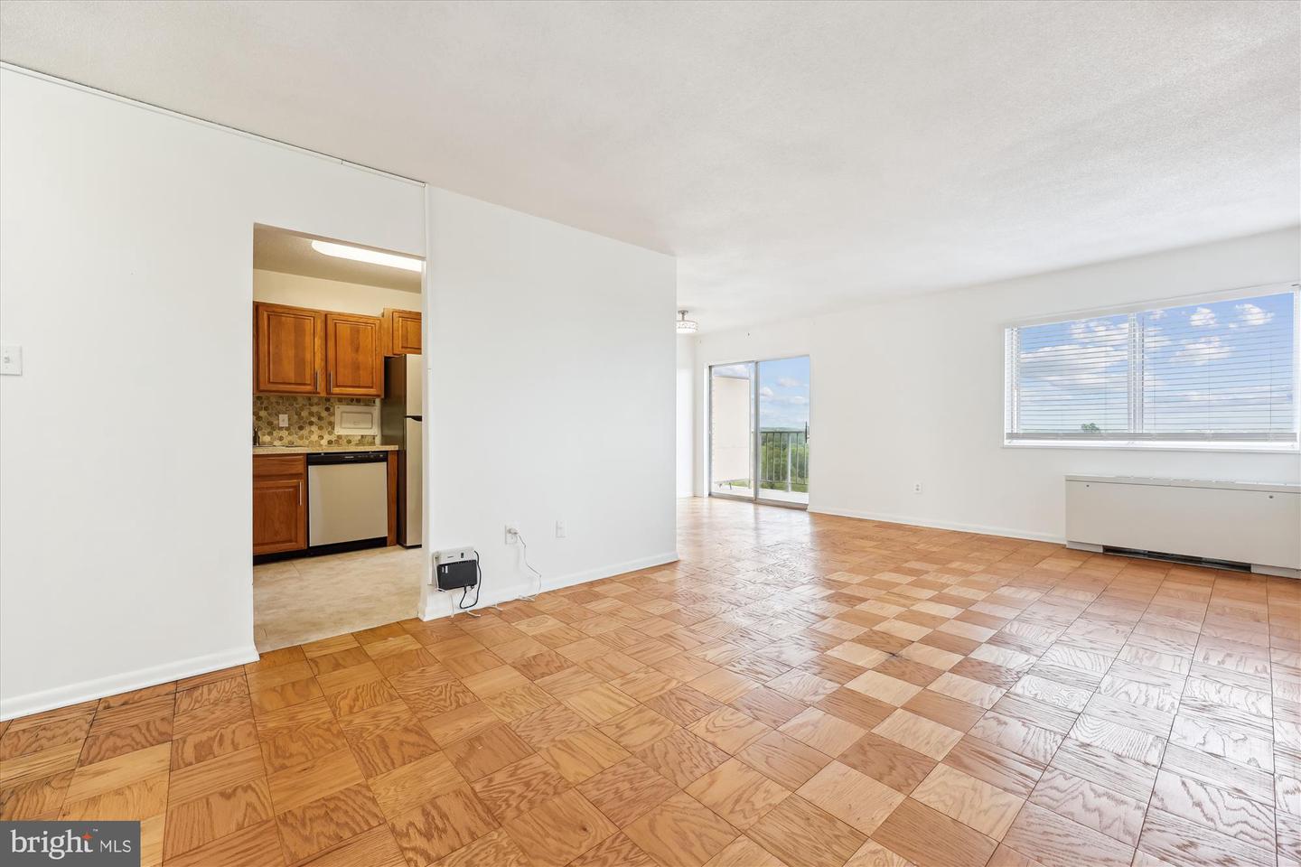 1121 University Blvd W #1105-B