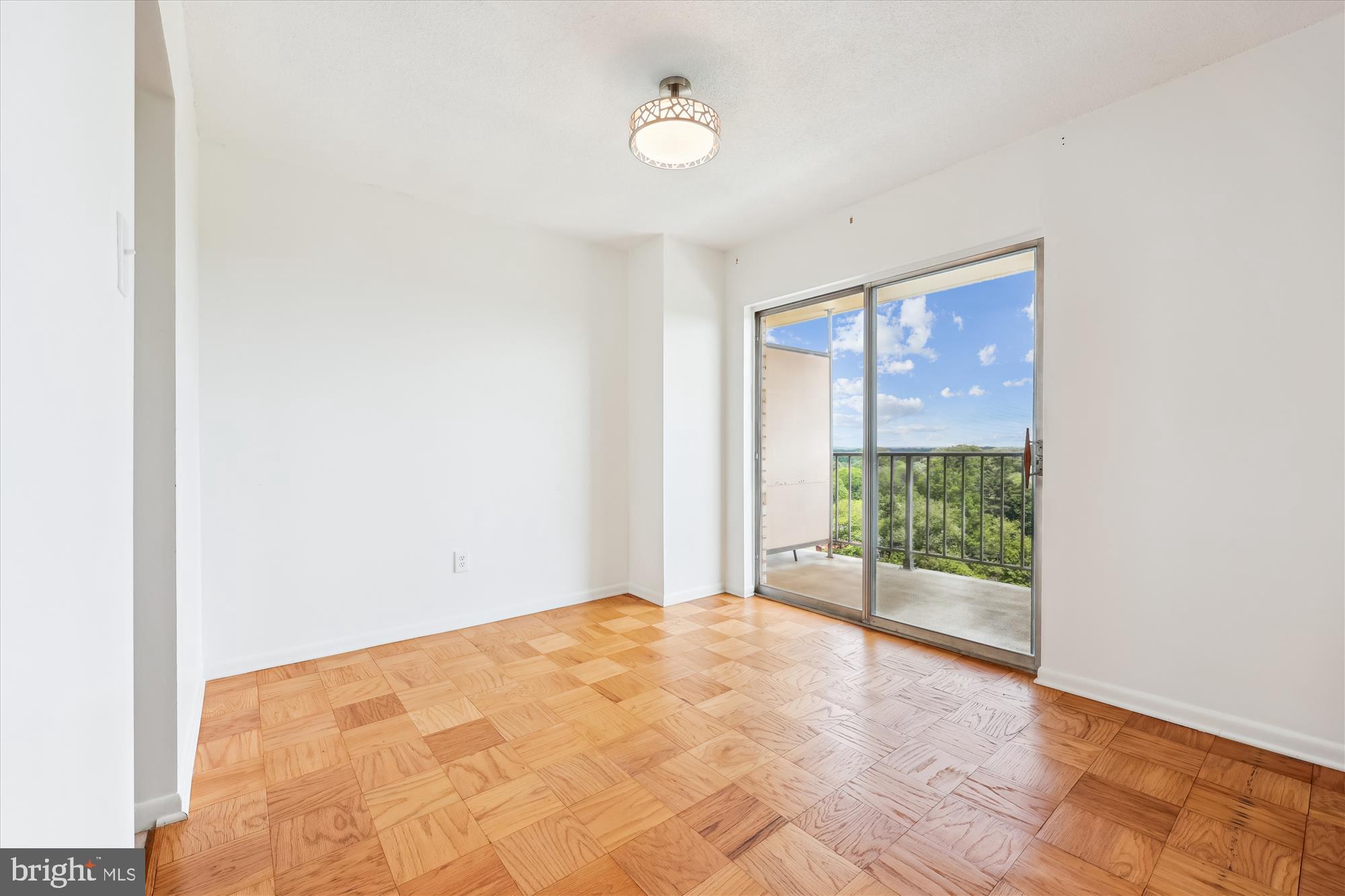 1121 University Blvd W #1105-B