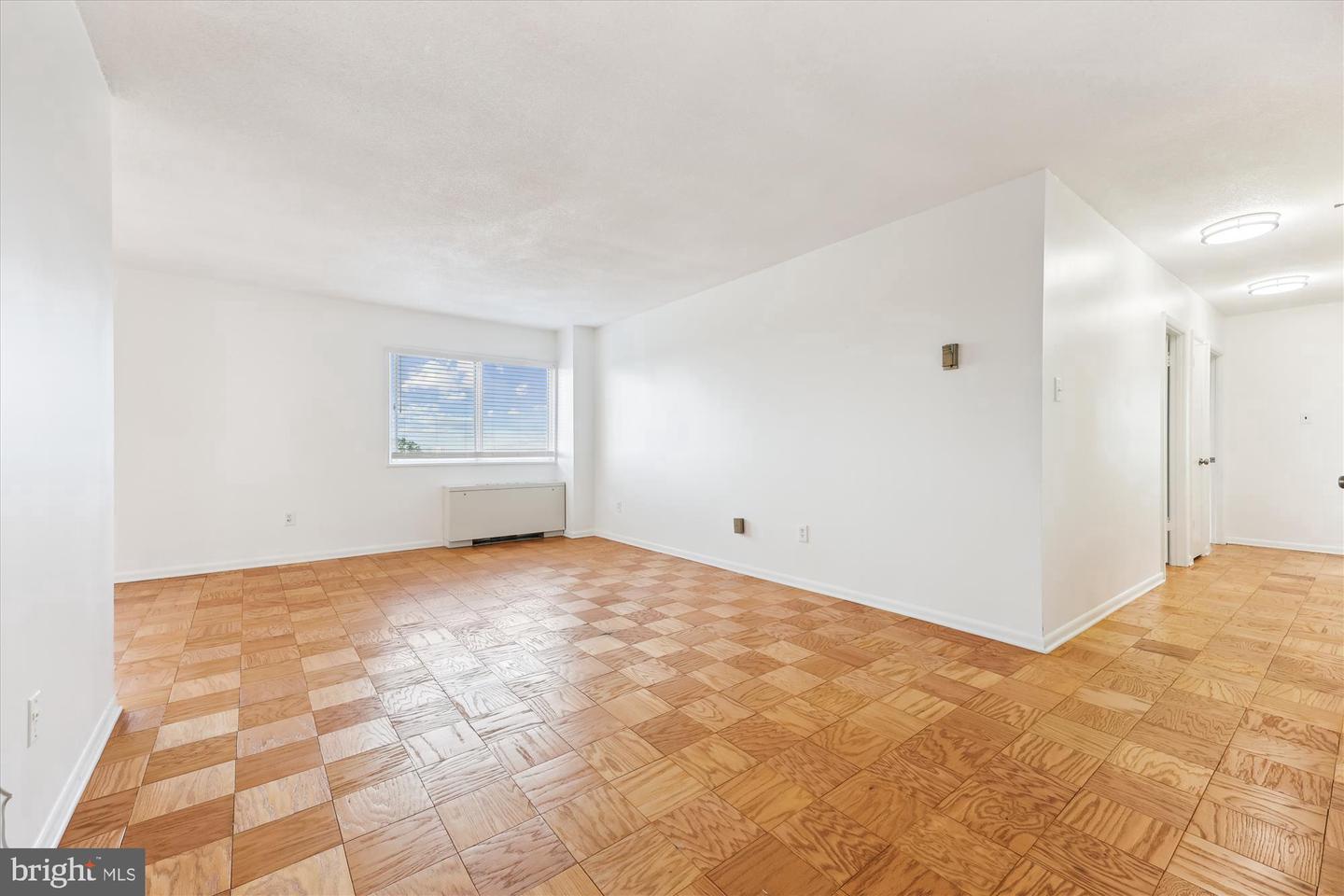 1121 University Blvd W #1105-B