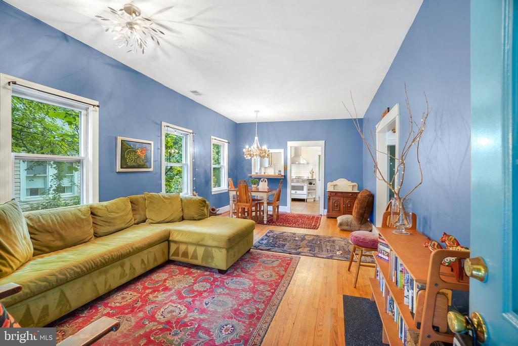 15 Jefferson Ave