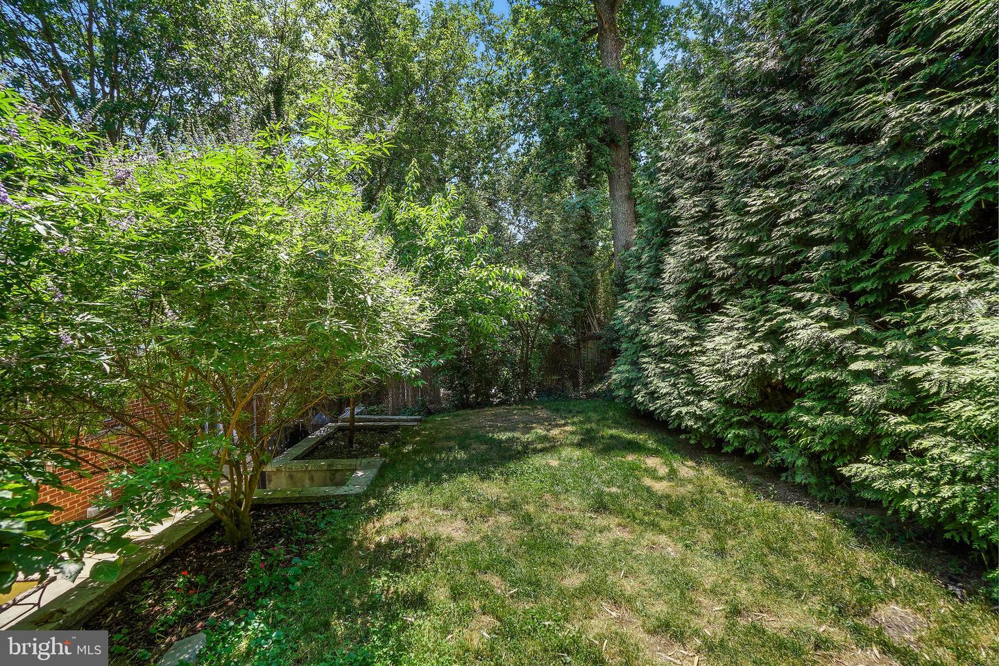 7906 Garland Ave