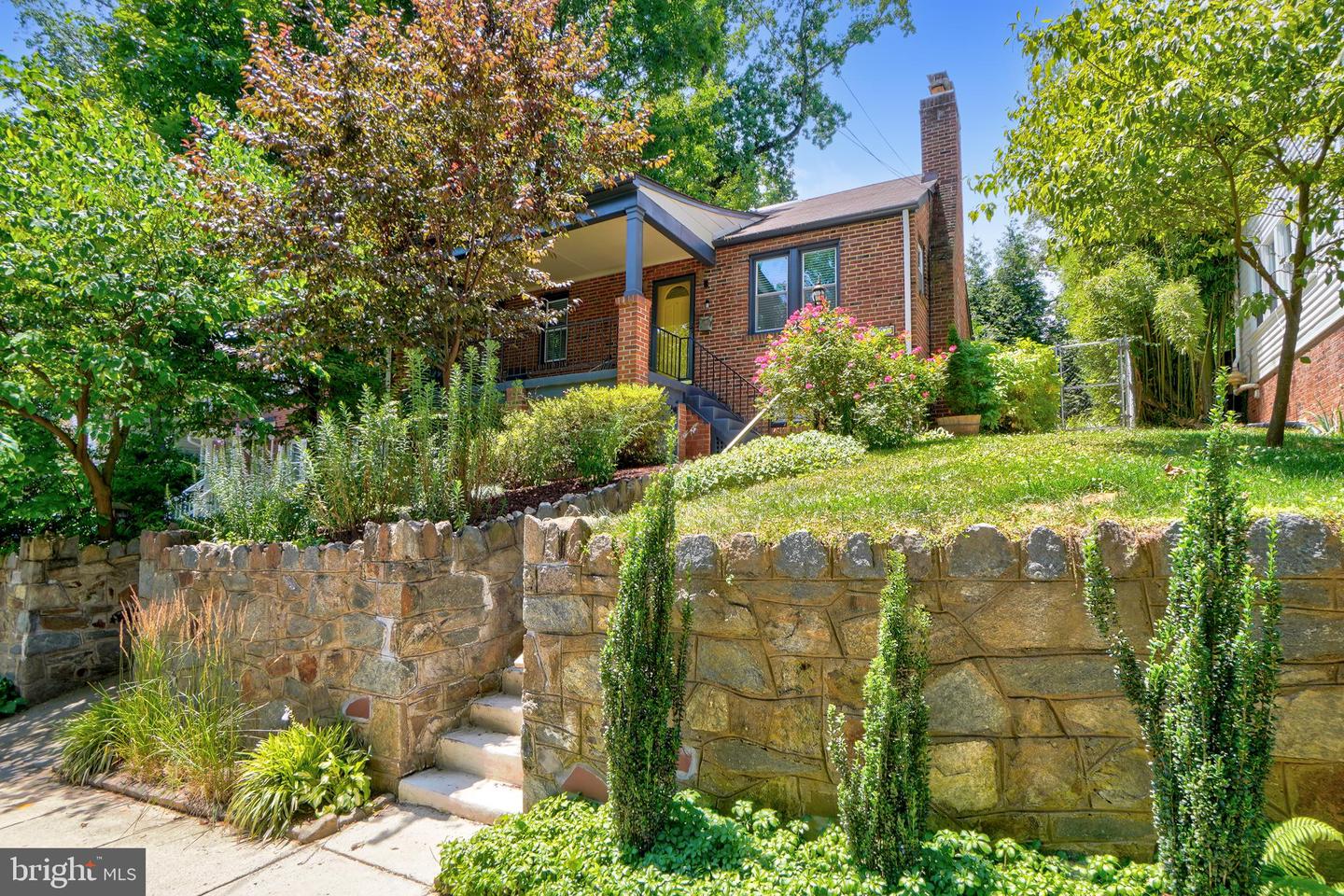 7906 Garland Ave