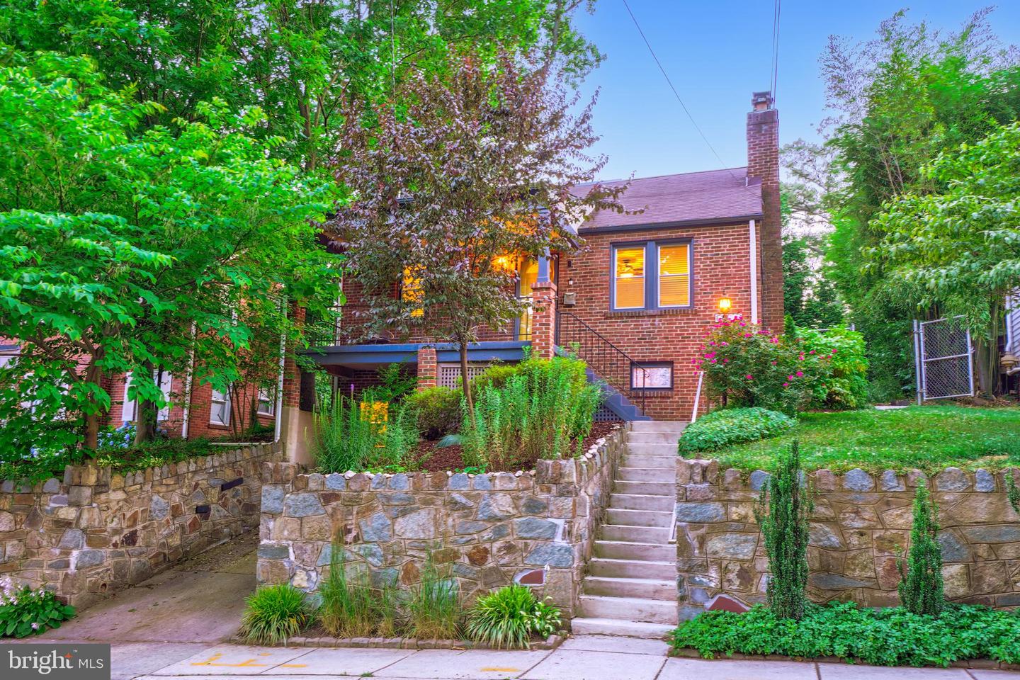 7906 Garland Ave