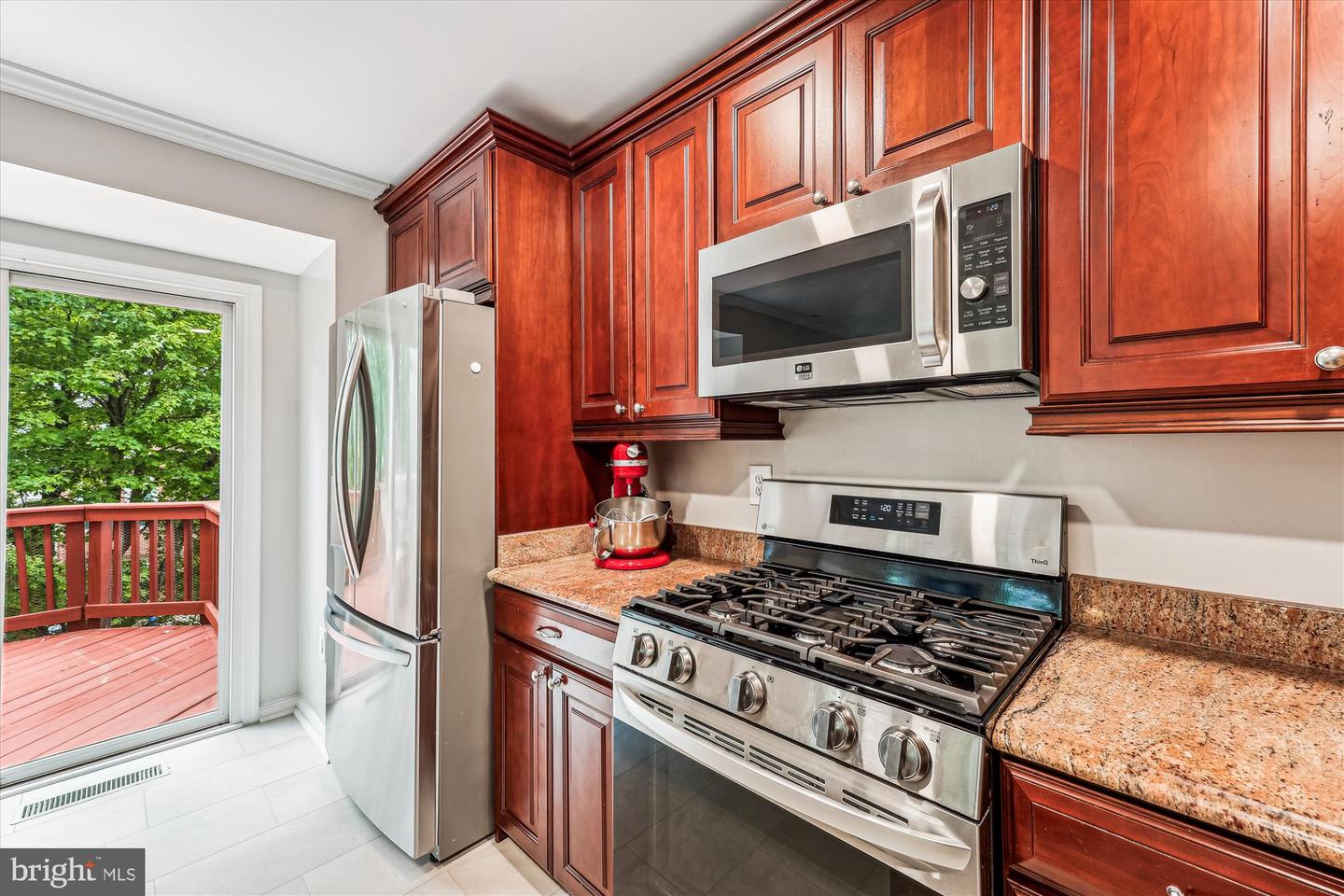 11249 Watermill Ln