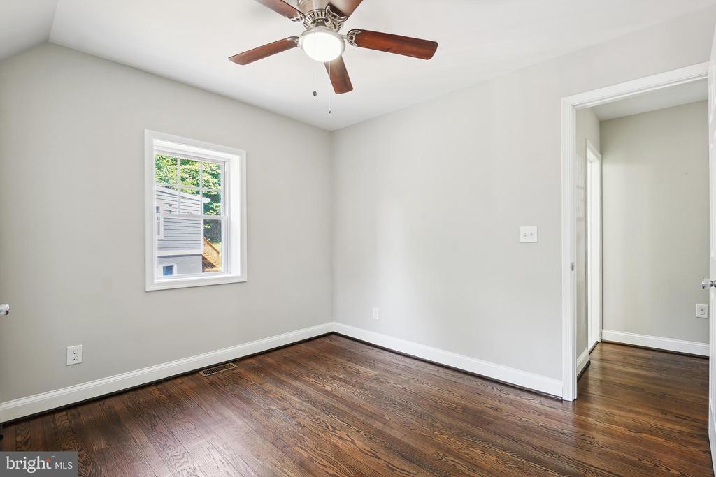 514 Silver Spring Ave