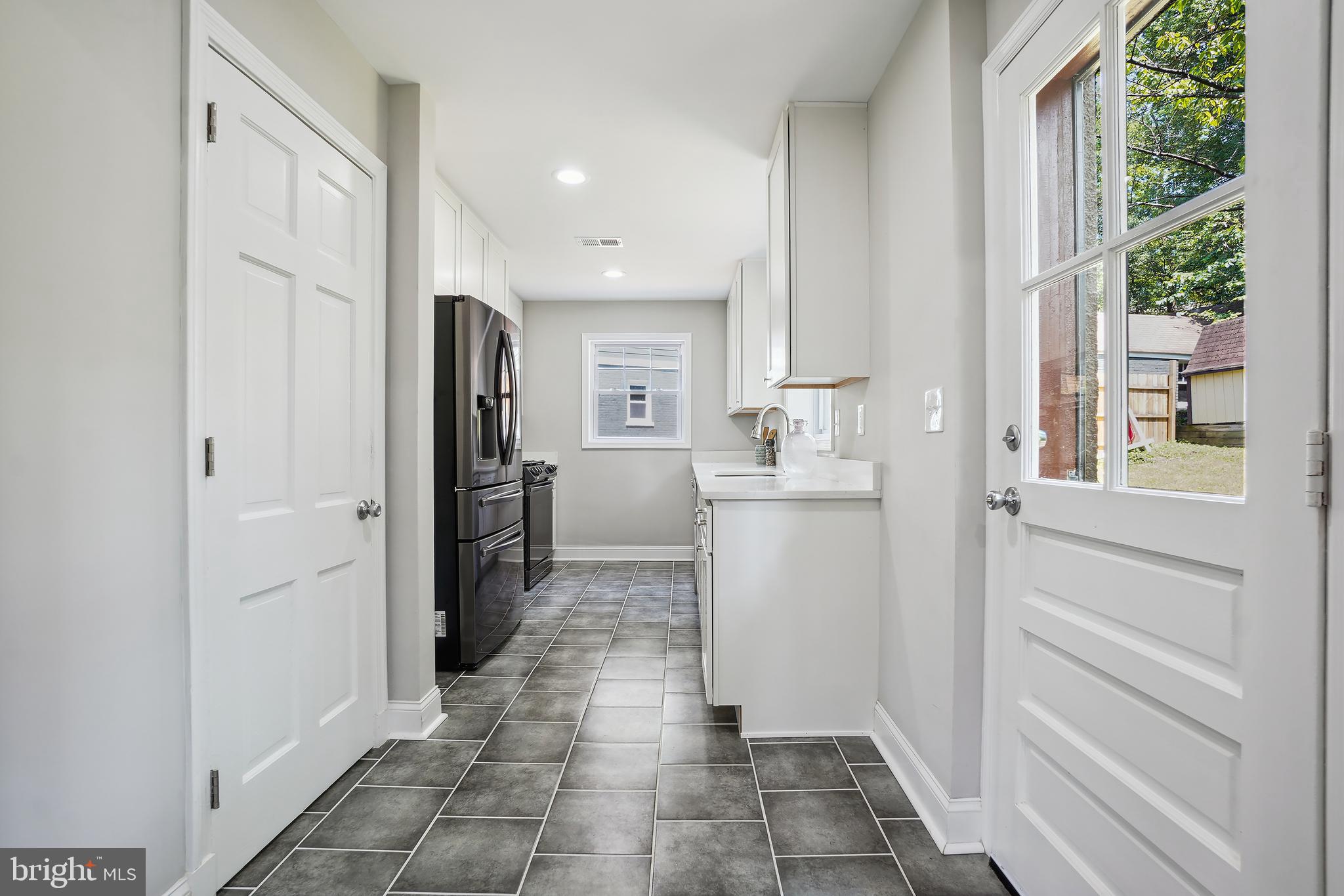 514 Silver Spring Ave