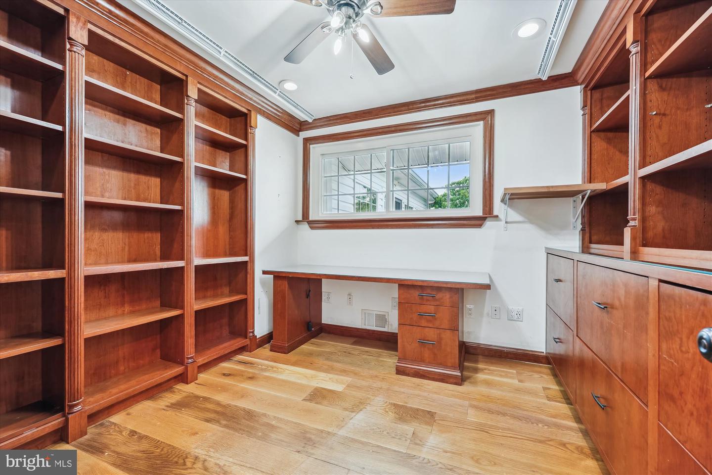 11218 Monticello Ave