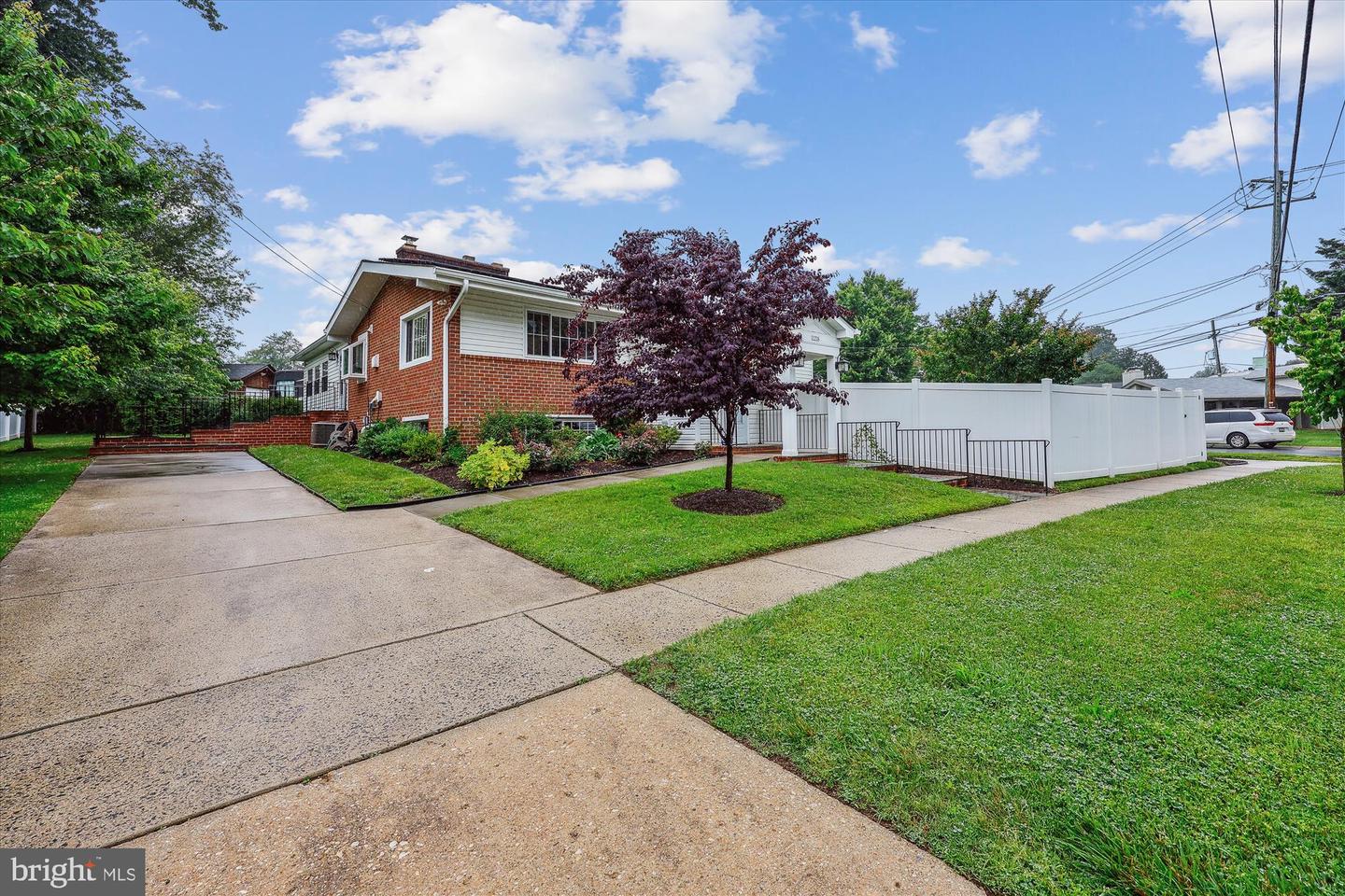 11218 Monticello Ave