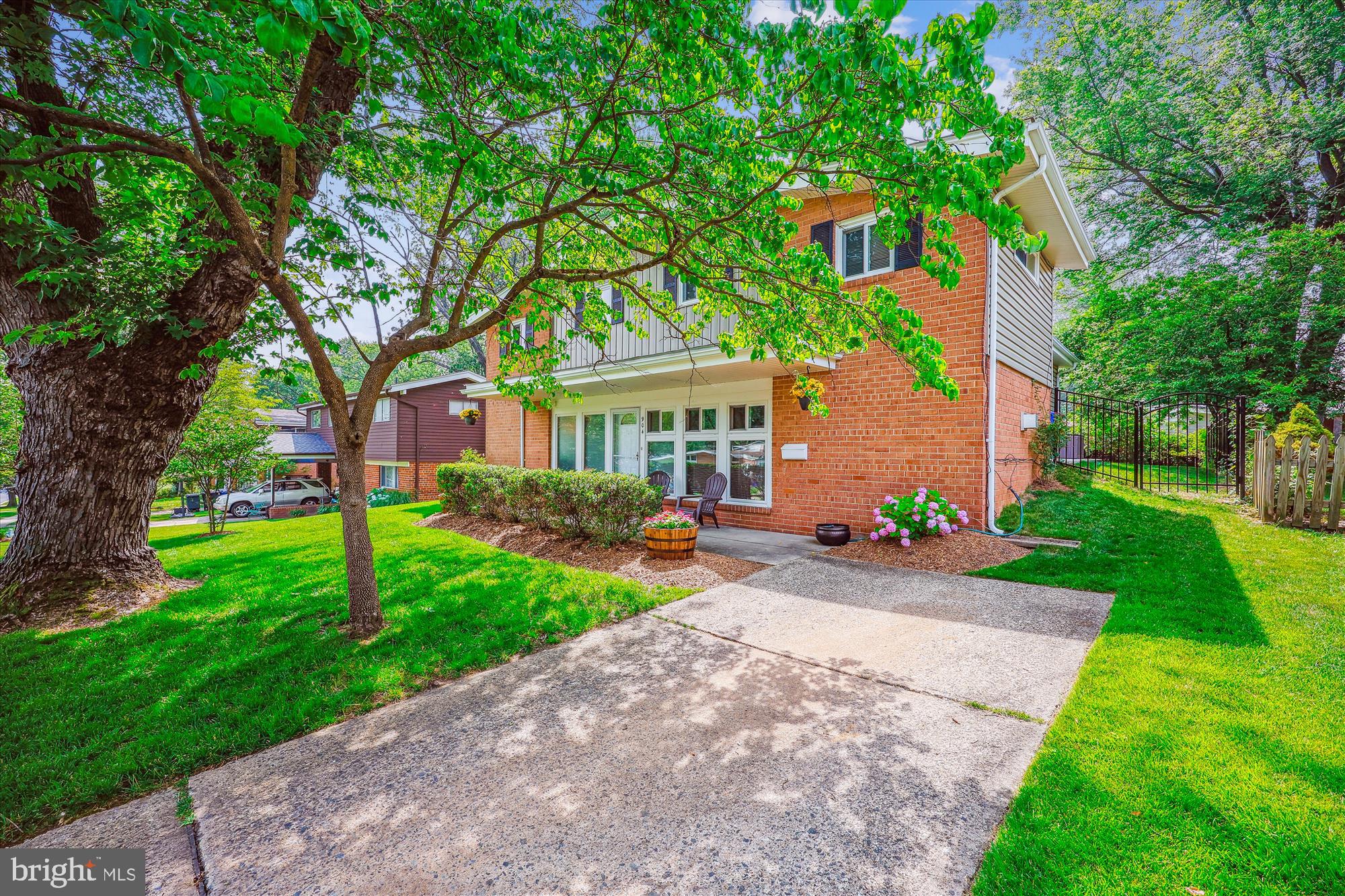 904 Hyde Rd