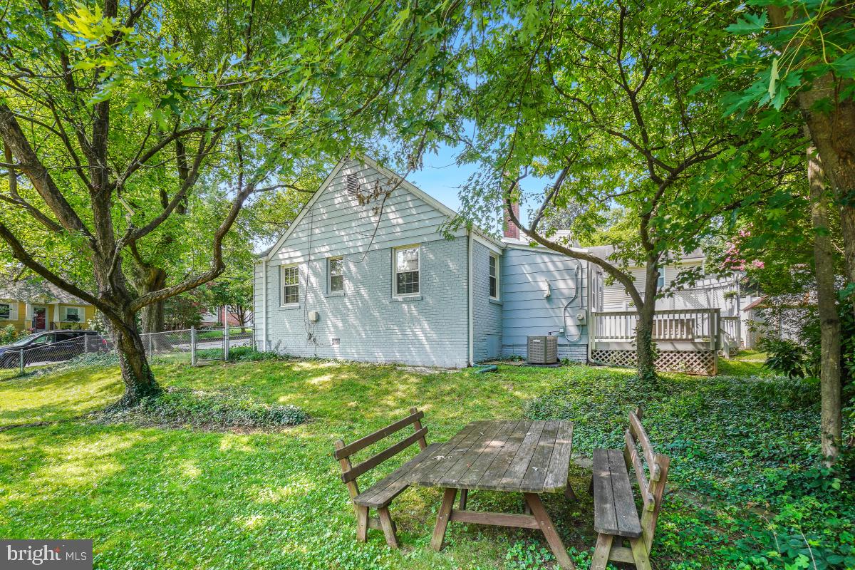 811 Langley Dr