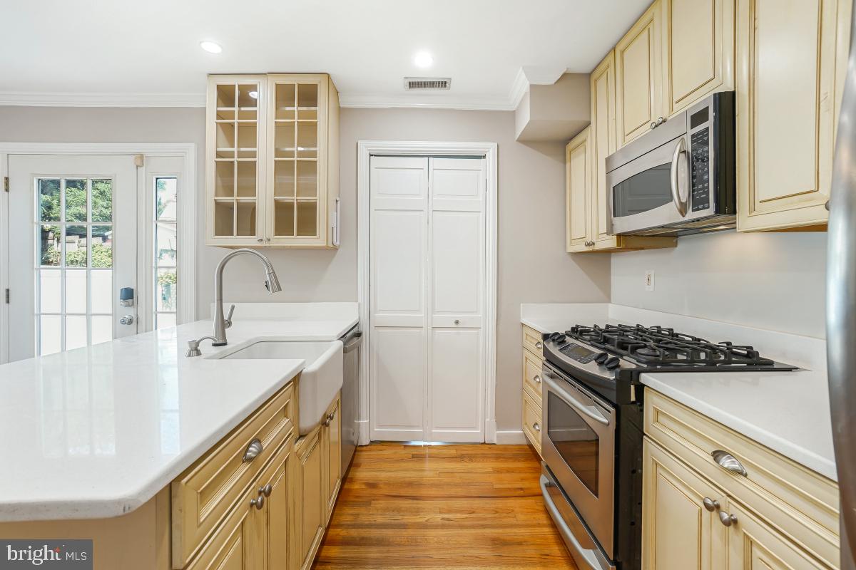 811 Langley Dr