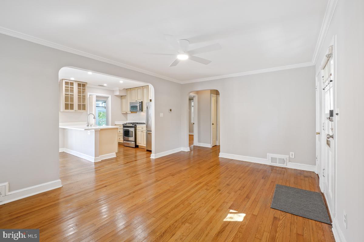 811 Langley Dr