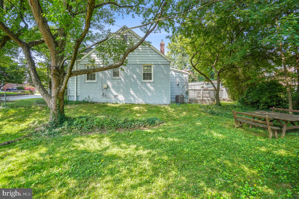 811 Langley Dr